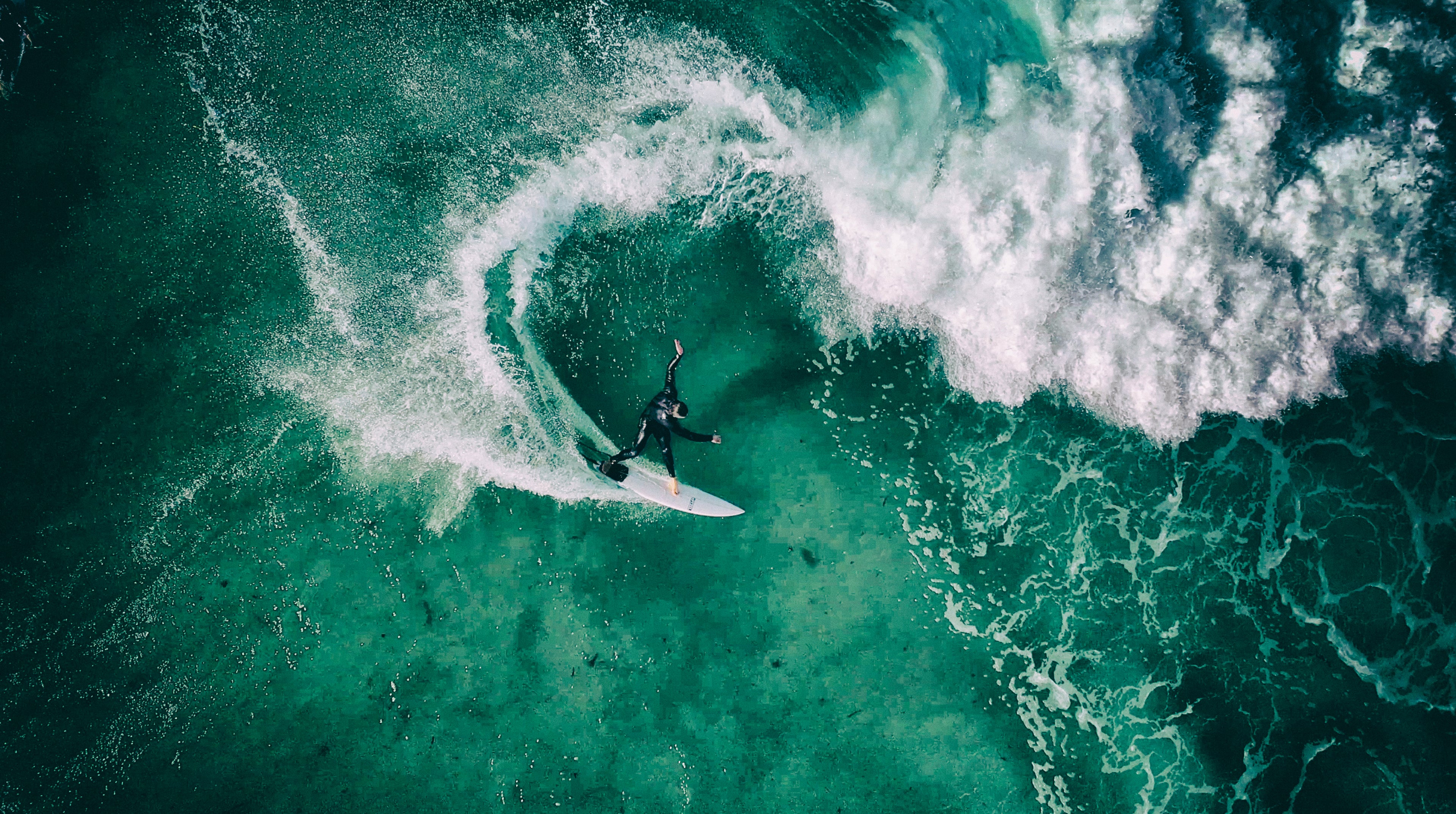 Wave Ki surf training drone photography Jason Childs bottom turn