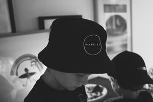 WAVE KI ICON BUCKET HAT